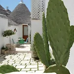 Ξενοδοχείο Trulli Diffuso Αλμπερομπέλο