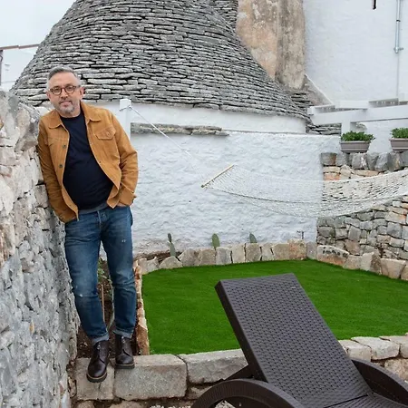 Trulli Diffuso Hotel 3*