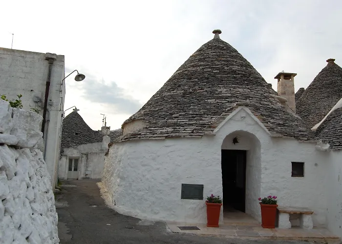 Trulli Diffuso 3*
