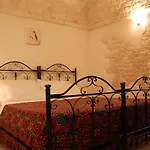 Hotel Trulli Holiday Albergo Diffuso