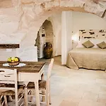 Trulli Diffuso Hotel