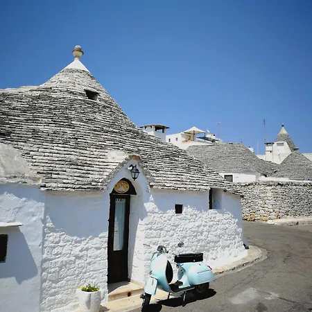 Trulli Diffuso Szálloda 3*