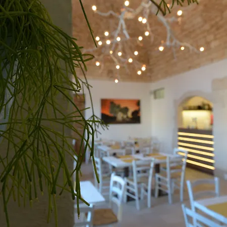 Trulli Diffuso מלון 3*