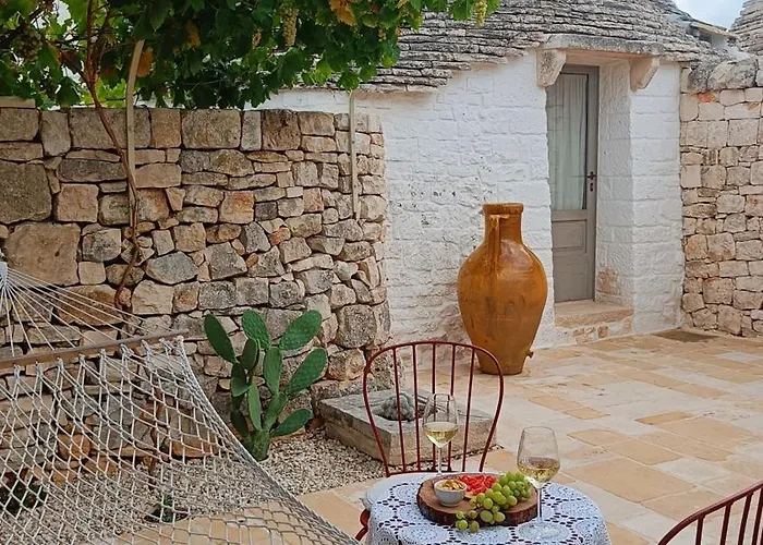 Trulli Diffuso 3*
