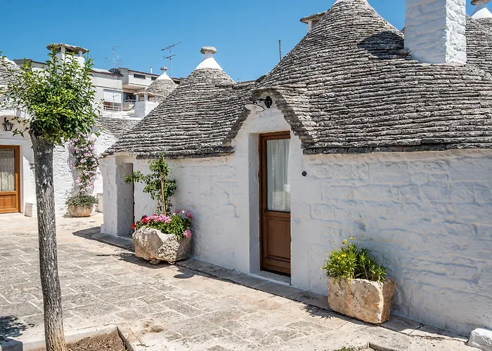 Trulli Diffuso מלון