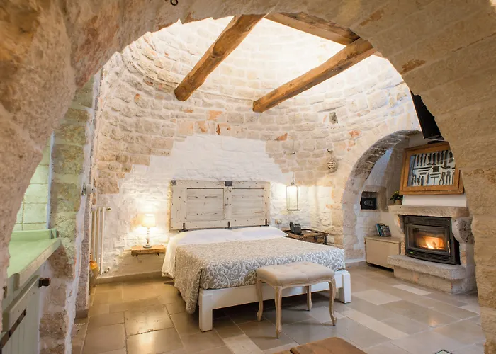 Trulli Diffuso מלון 3*