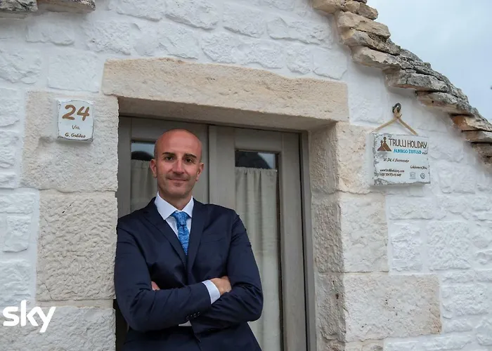 Trulli Diffuso מלון 3*